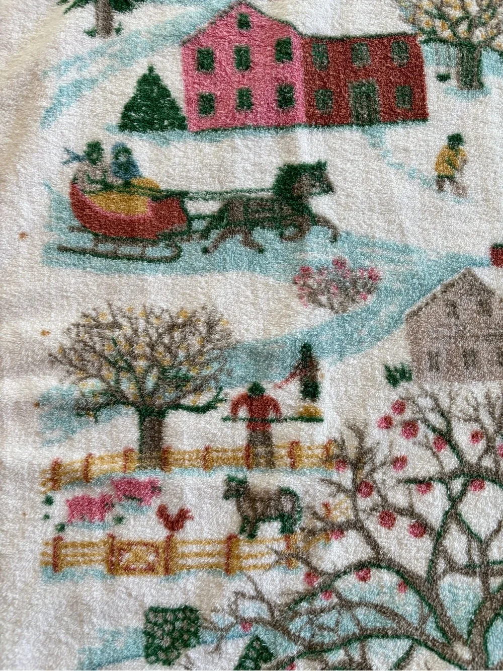 Vintage Martex Village Scene Holiday Bath Towel Christmas Made USA Cottagecore